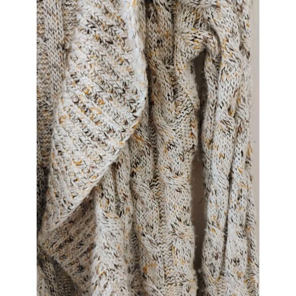 Apt. 9 XL Long Beige Cardigan Sweater. Ruffles. Bell Sleeve. Hippie. Boho. - Picture 7 of 16